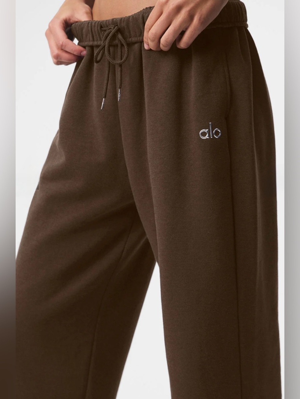 ALO Accolade Straight Leg Sweatpant
Size XL